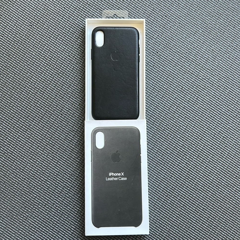 Apple iPhone X Leather Case - Black